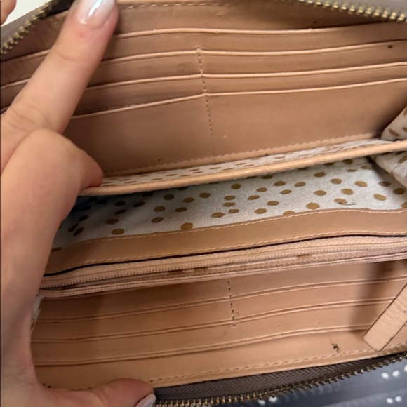 kate spade brown patent leather wallet - Picture 2 of 6